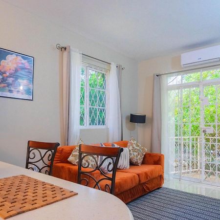 Musgrave Annex- Comfy 1 Bedroom Apartment On The Ground Floor Kingston Exterior foto